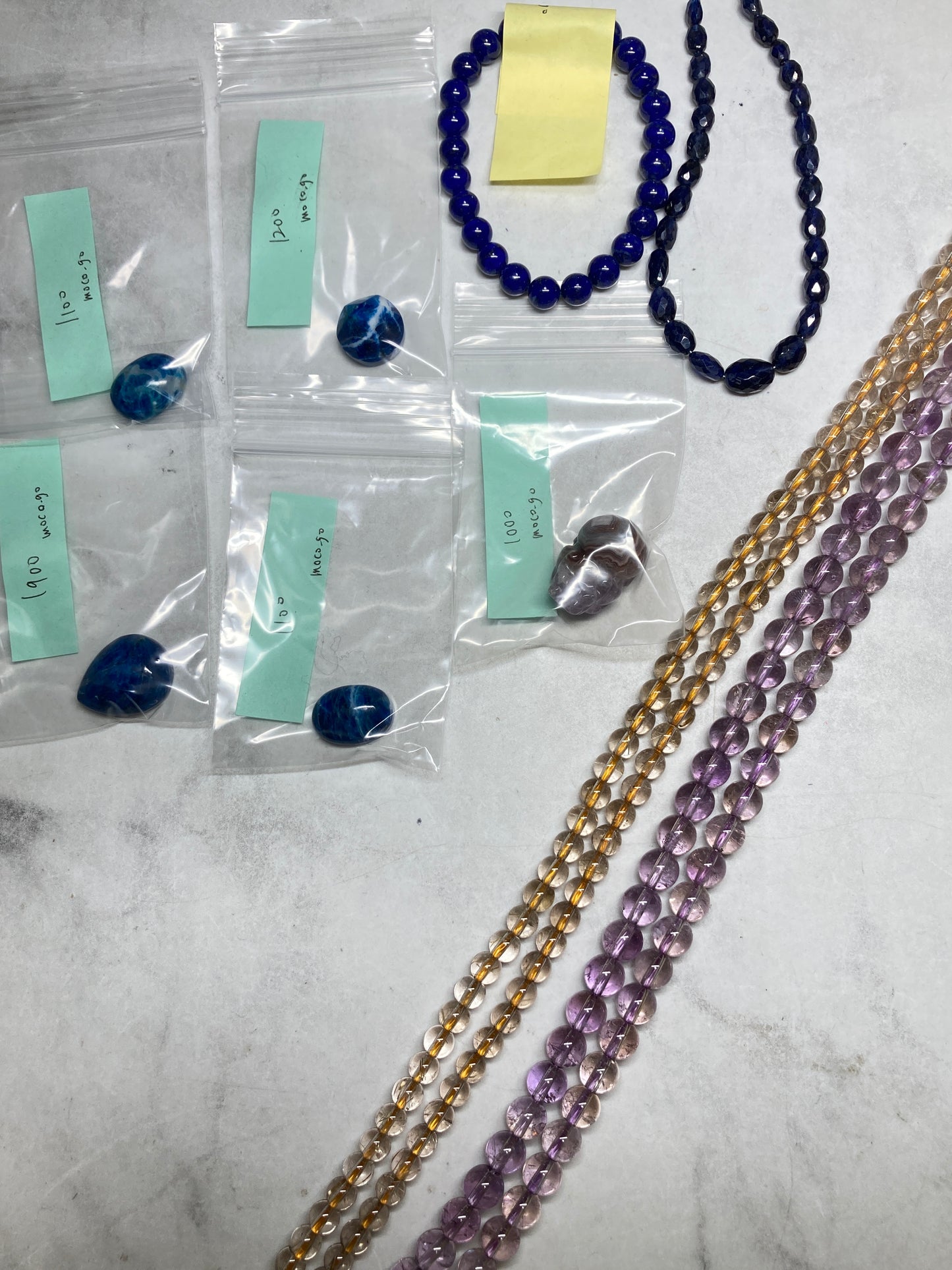 moco.goさん 250819 天然石ビーズ