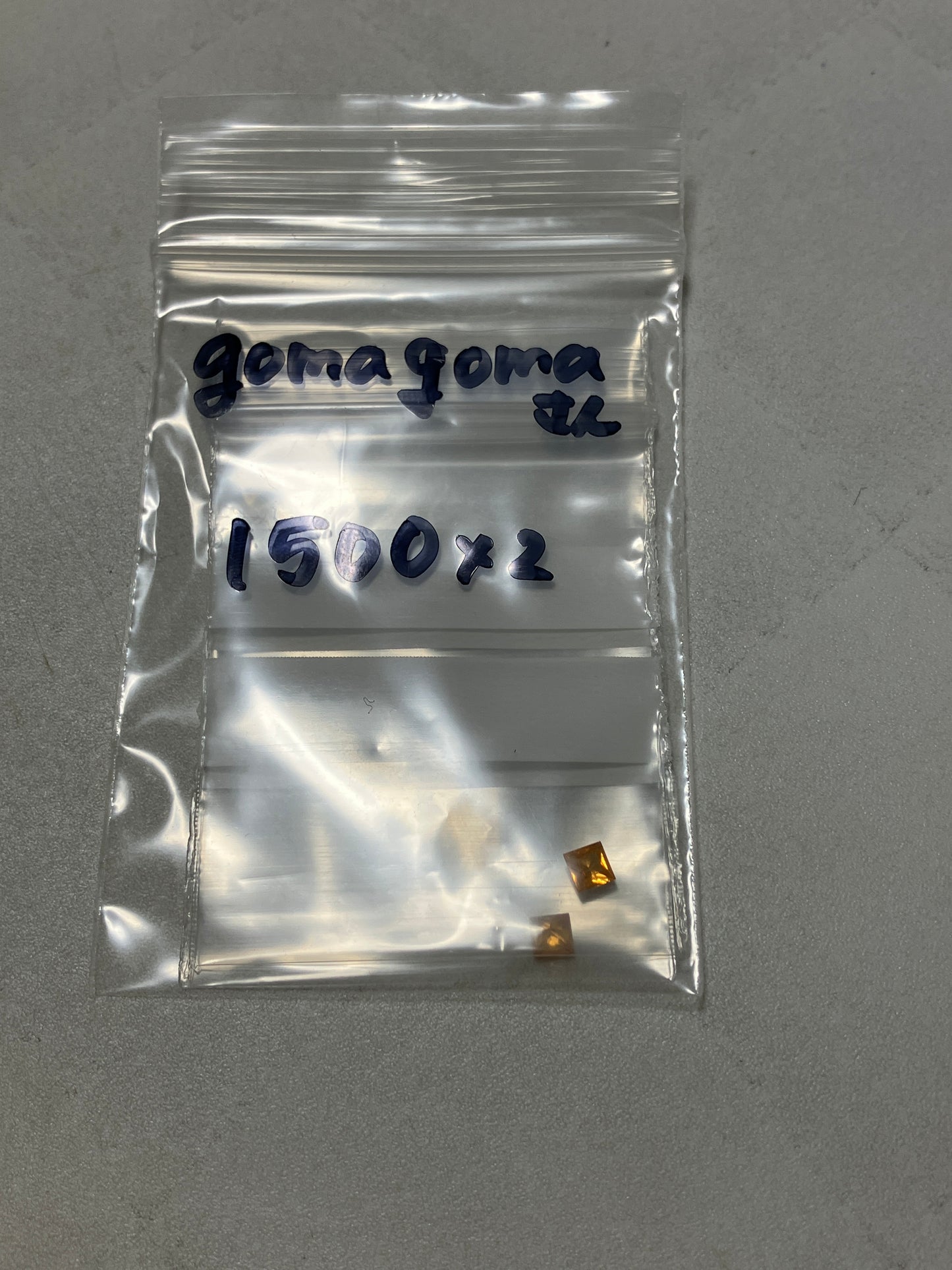 gomagomaさん 260727 天然石ビーズ