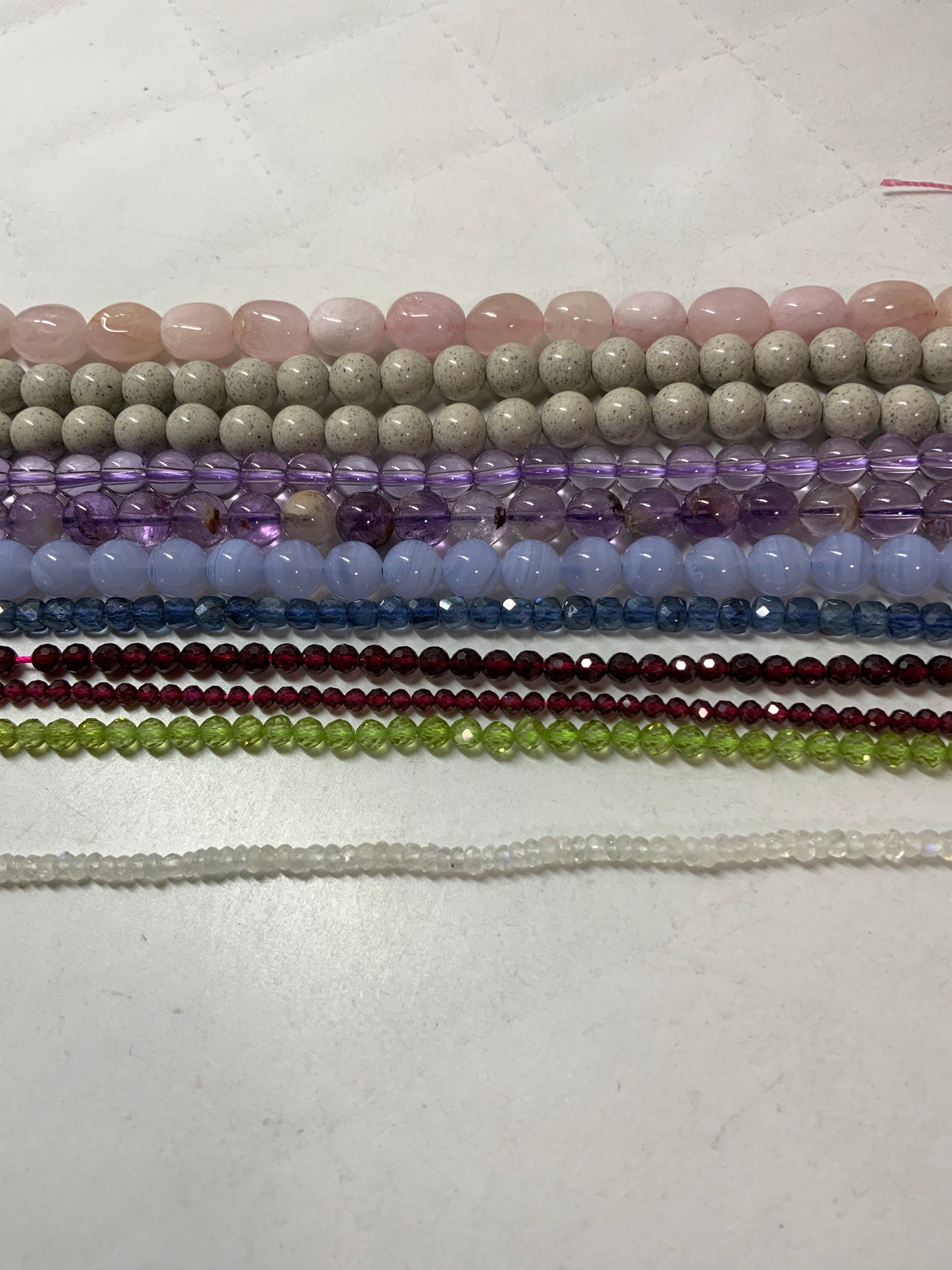 noristagramさん 251209 天然石ビーズ
