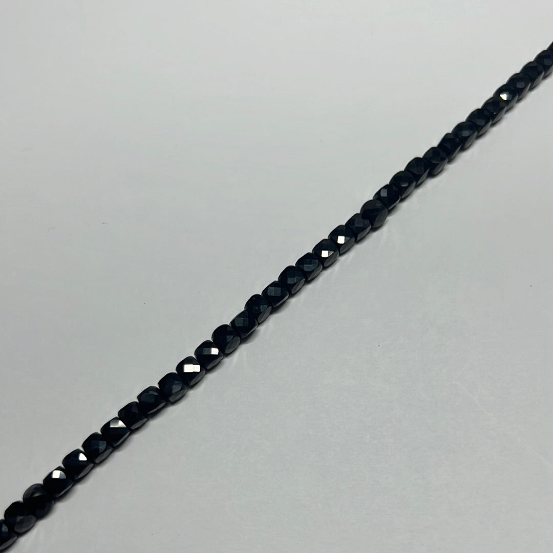 フリ−470(スピネル)