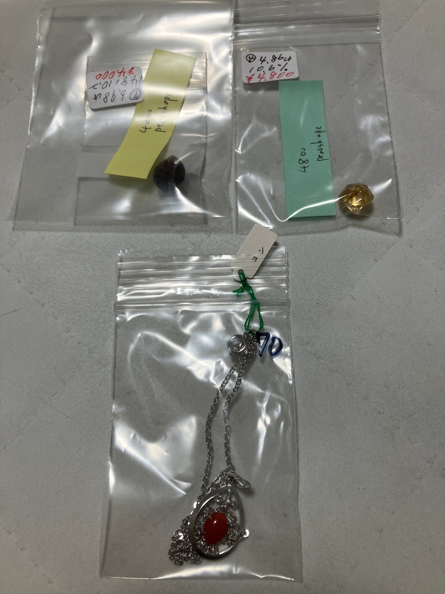 pearshapeさん 250904 天然石ビーズ