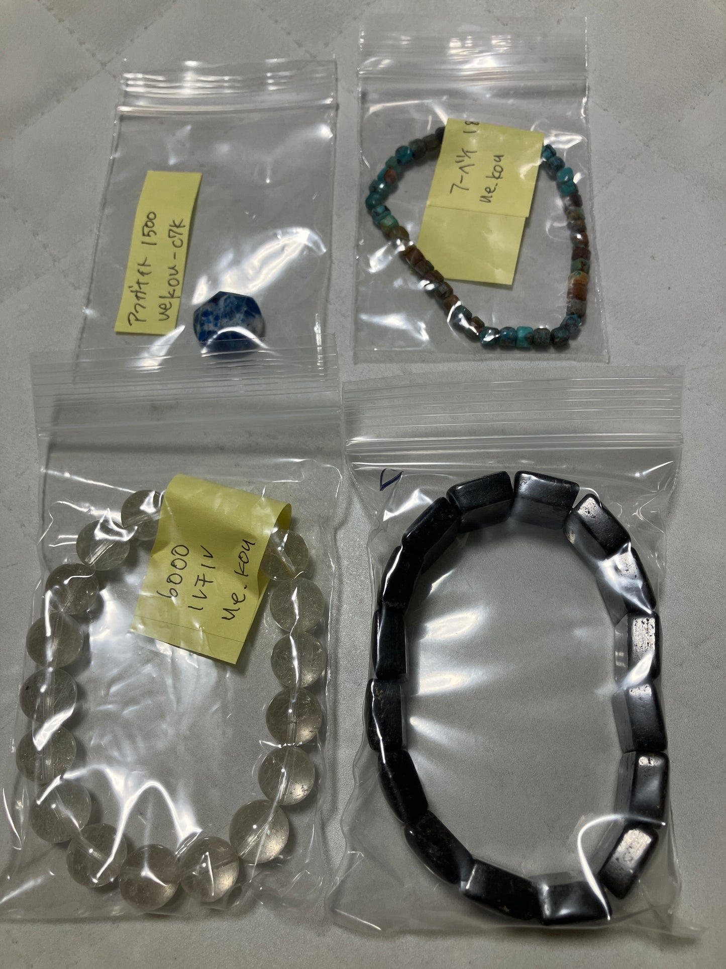 ue.kouさん 260708 天然石ビーズ