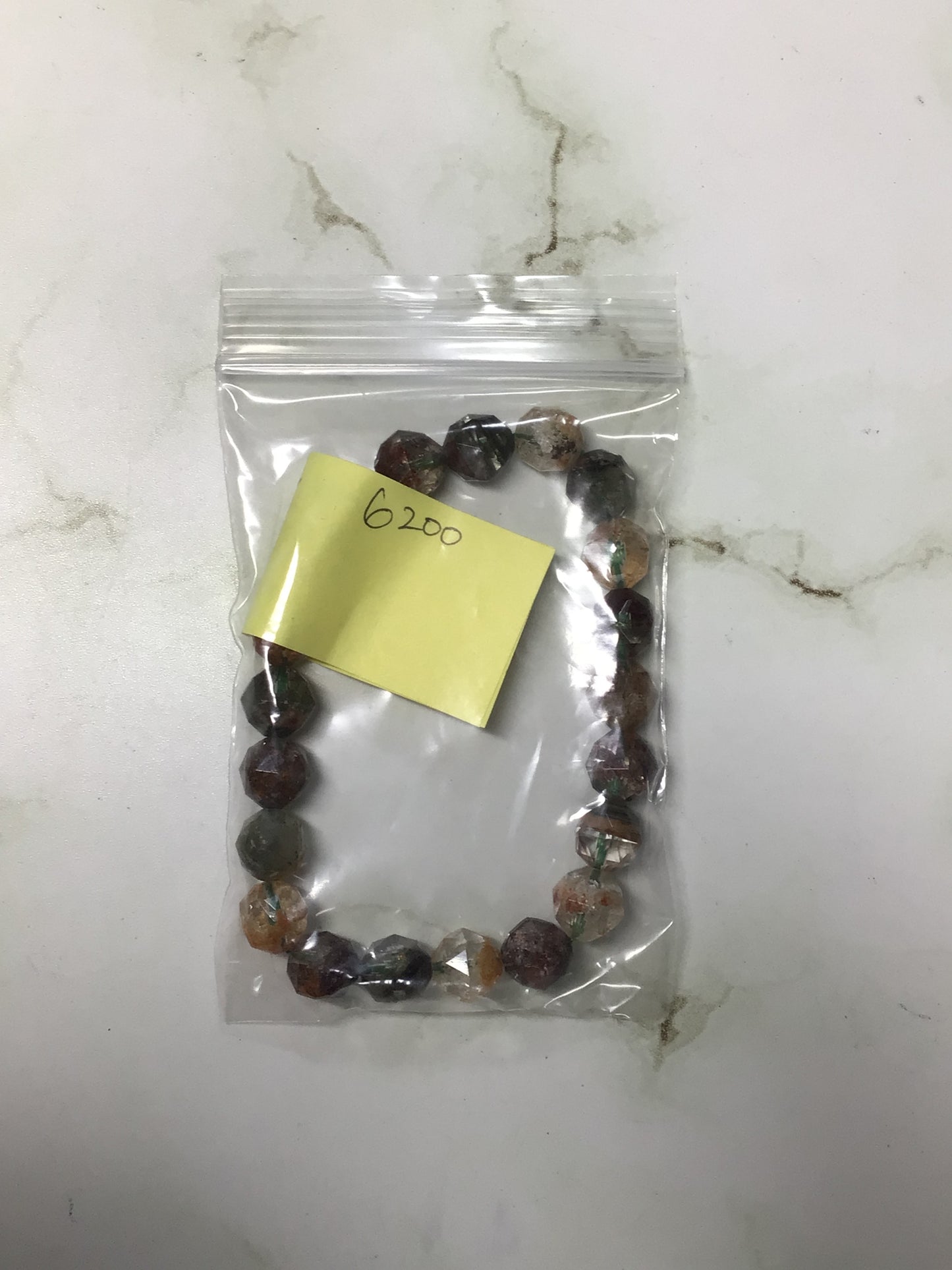 izaさん 251008 天然石ビーズ
