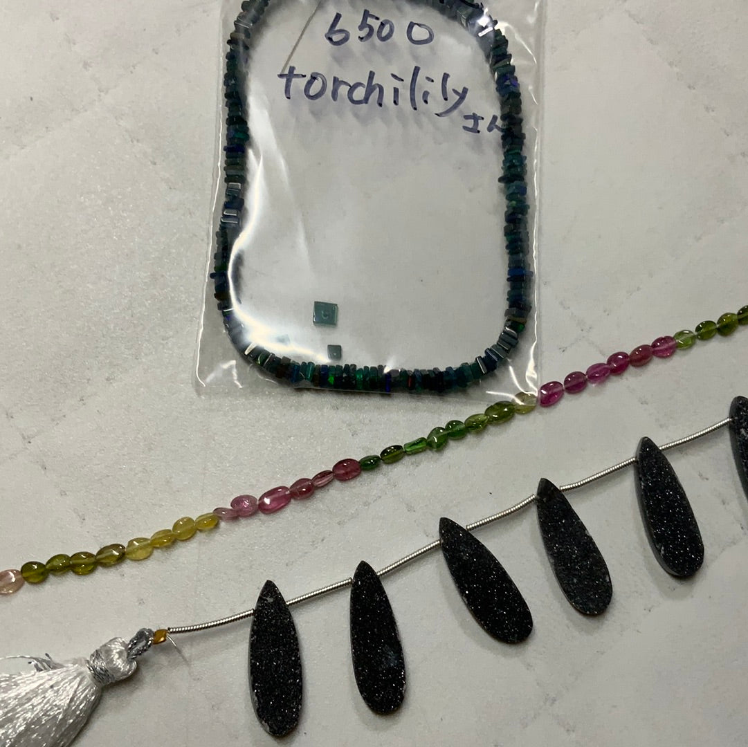 torchililyさん 1212 天然石ビーズ