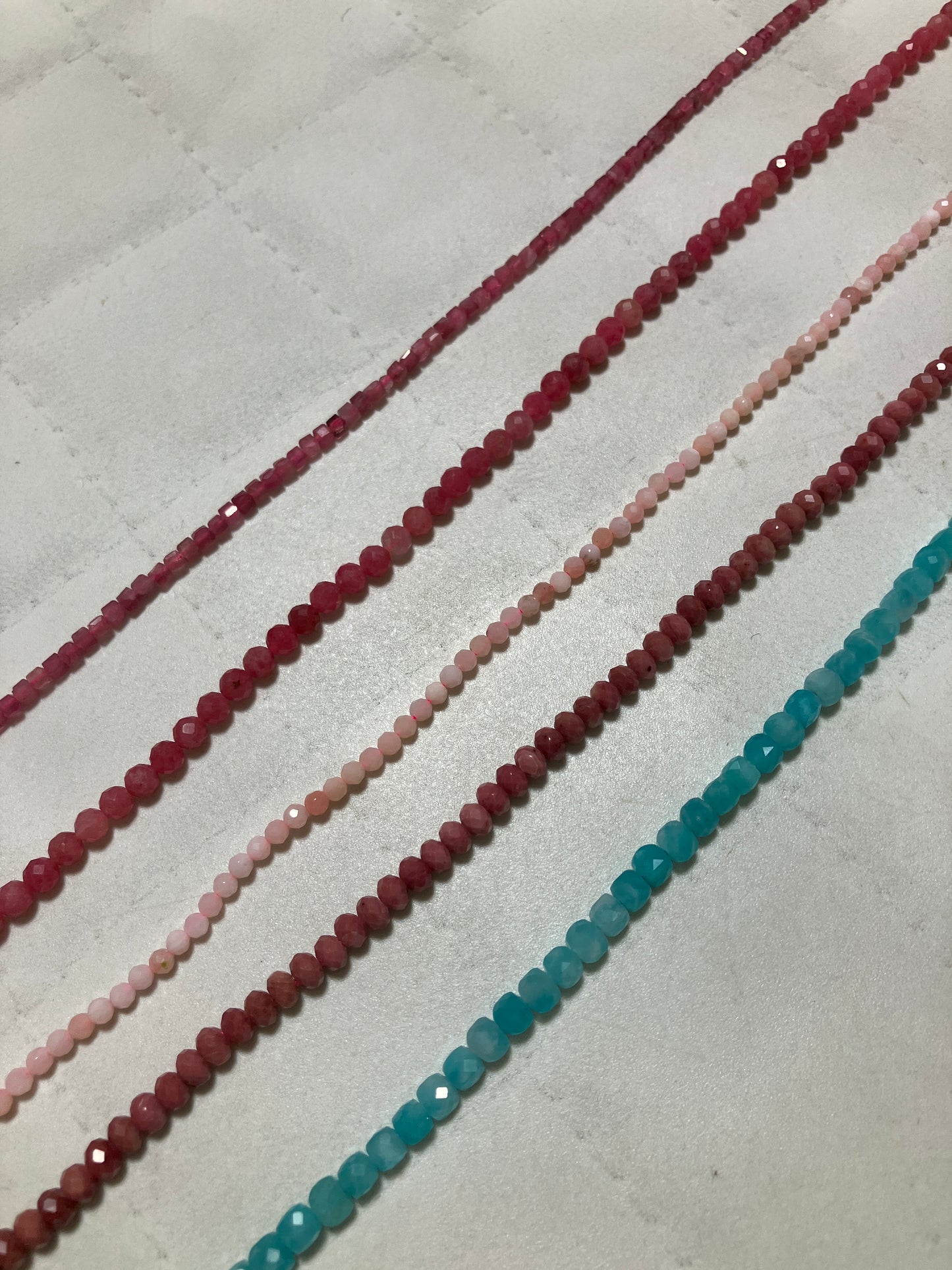 swanさん　250606  天然石ビーズ