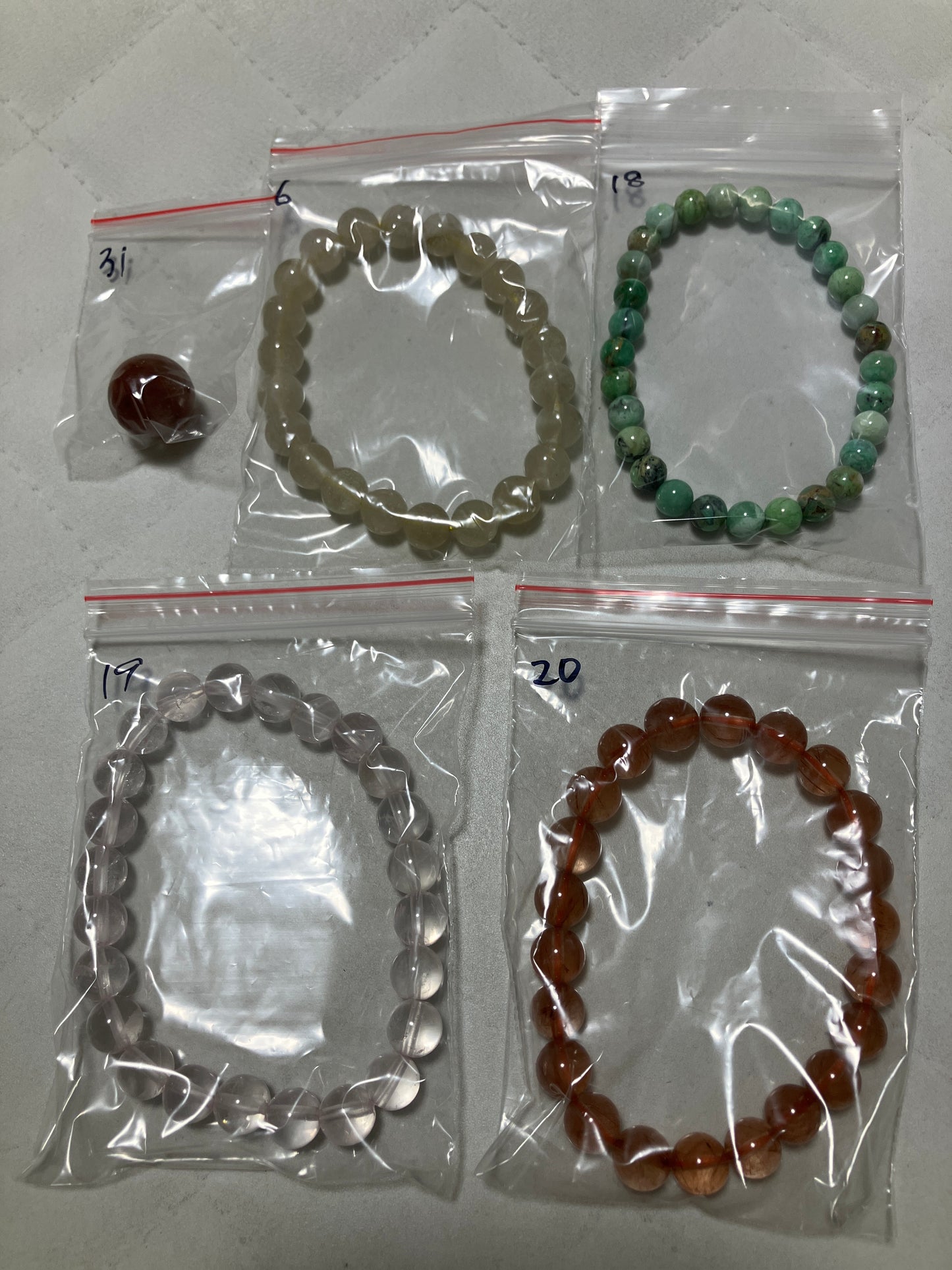 suzukiyuikaさん　260902  天然石ビーズ