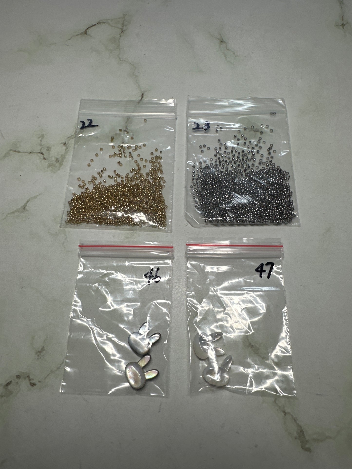 yurirunrunさん　261015  天然石ビーズ