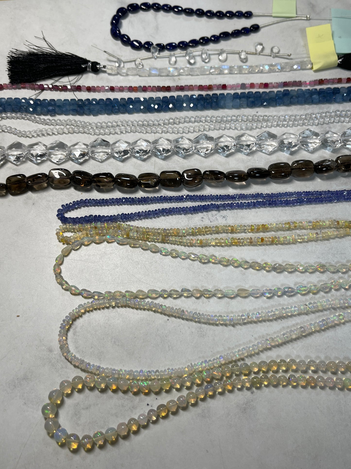 kururiさん　260806   天然石ビーズ