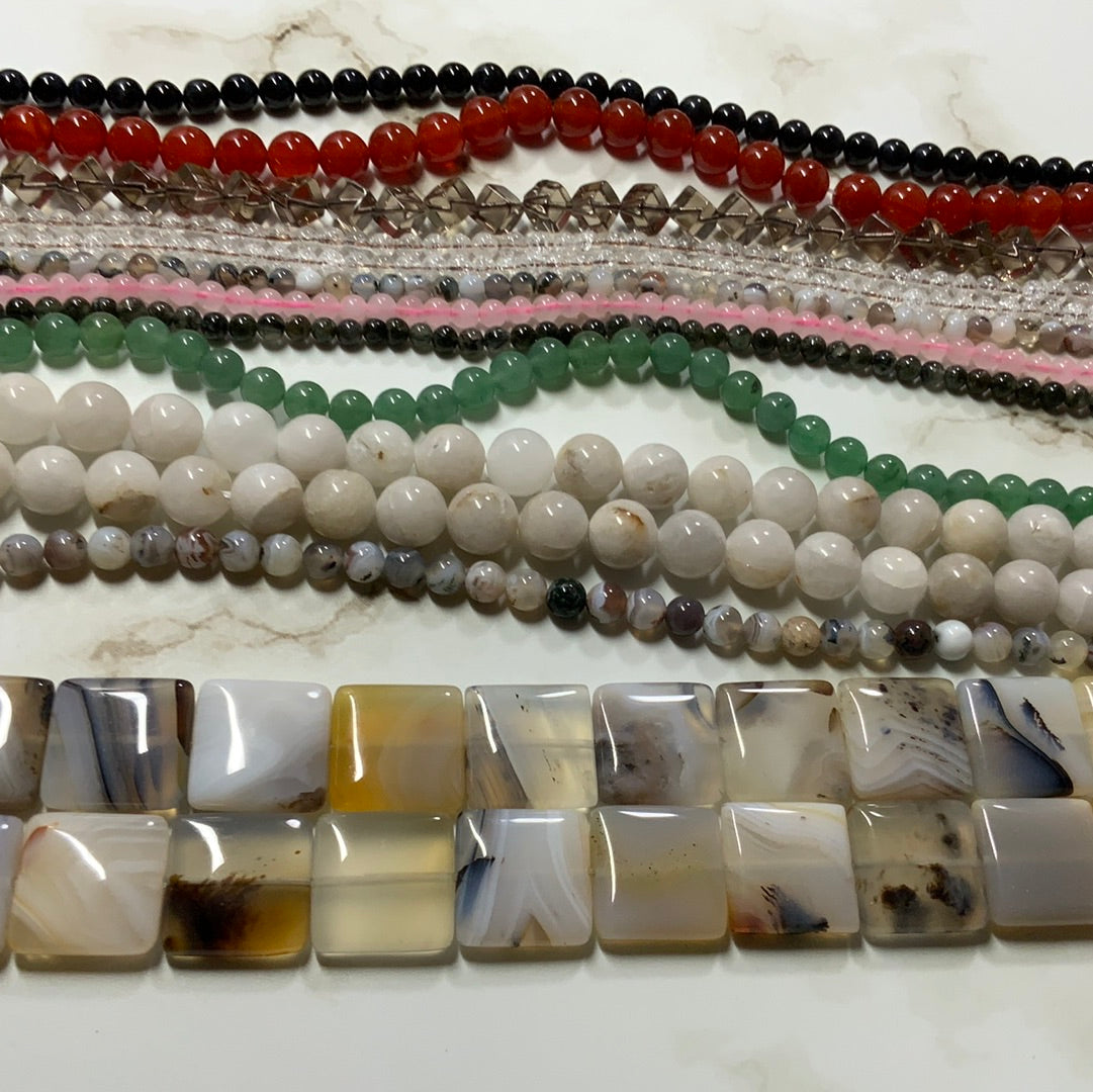 and_accessoriesさん　0507  天然石ビーズ