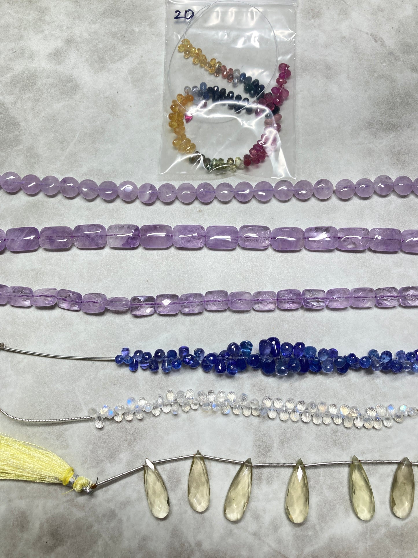 handmadeshopizumoさん　251224 天然石ビーズ