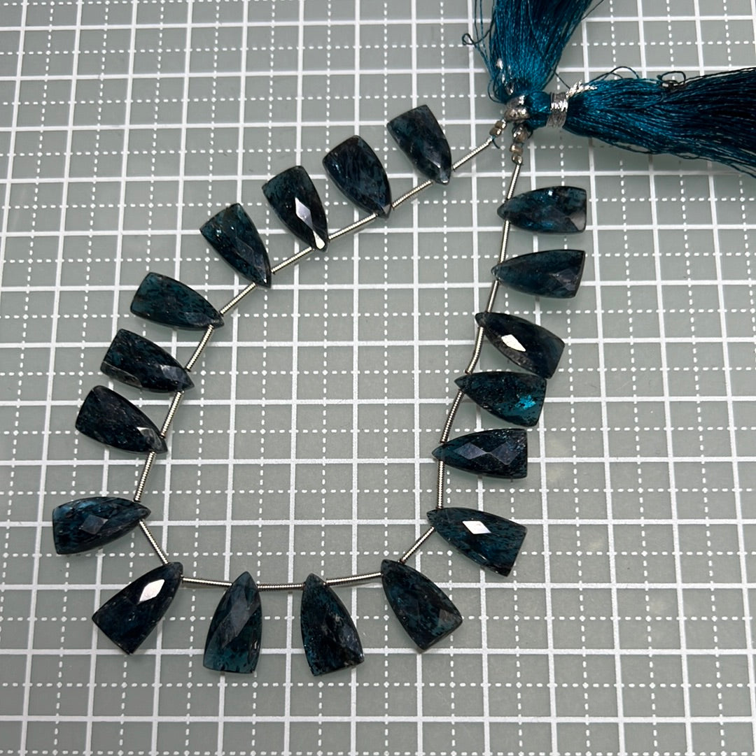 カイヤナイト – MIKI BEADS